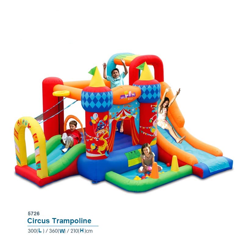 Inflatable Bouncy Castle outdoor playhouse for kids